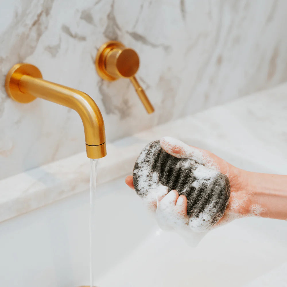Body Sponge: Konjac Bamboo Charcoal Exfoliating
