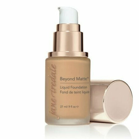 Beyond Matte Liquid Foundation (M9)