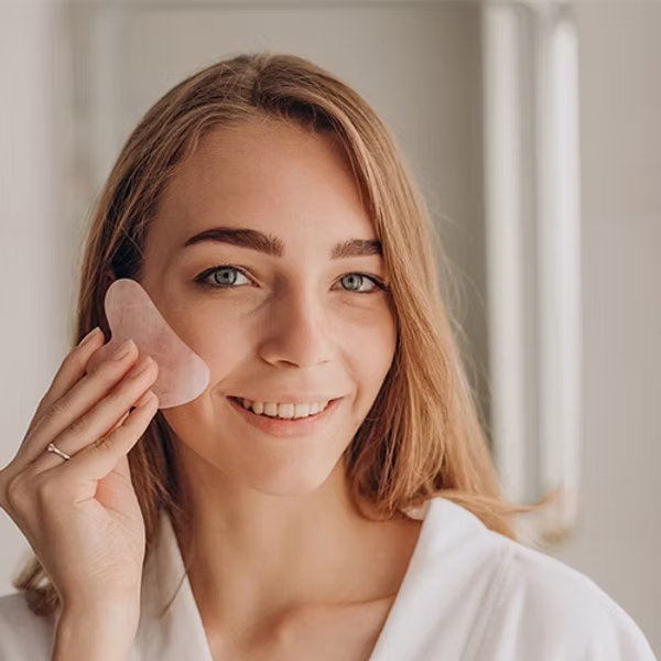 Frownies Gua Sha (Rose Quartz)